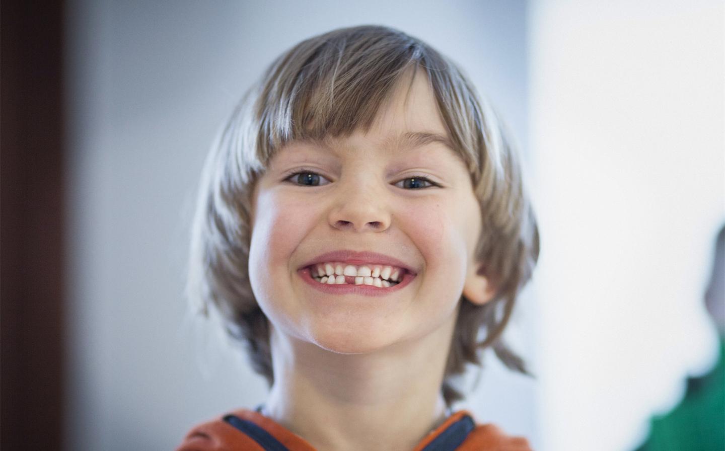 怎么护理牙齿才不会蛀牙 v2-24ba89105417bef072e8f6e30cda5f71_1440w.jpg?source=172ae18b