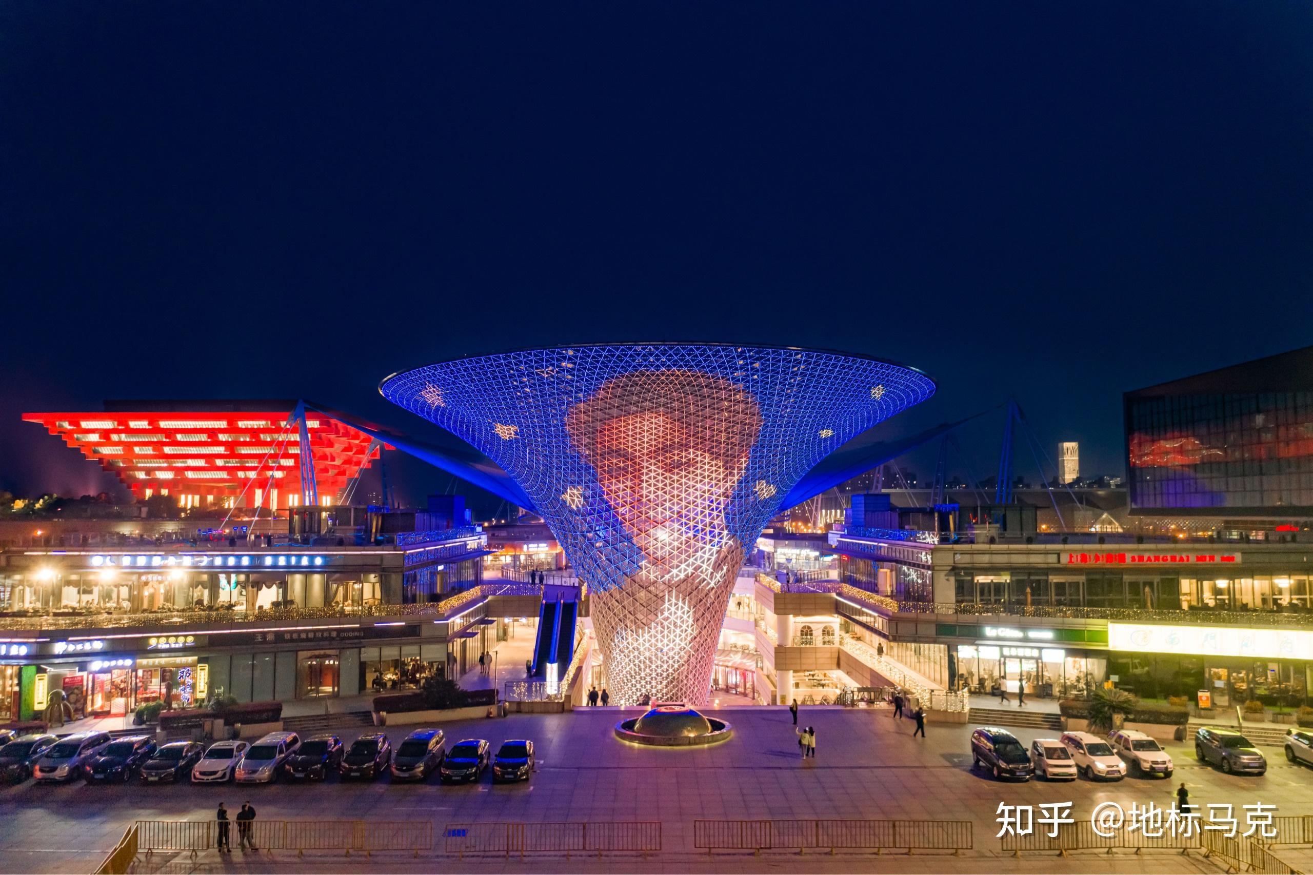 为爱发光!地标马克为星星的孩子办了一场无人机公益联动灯光秀