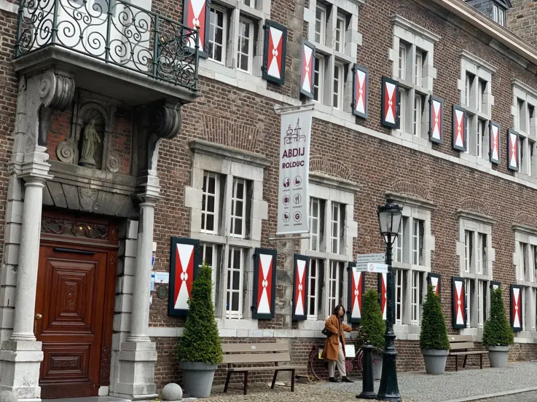 ushare在工商管理专业世界第一的鹿特丹管理学院rsm读国际工商管理iba