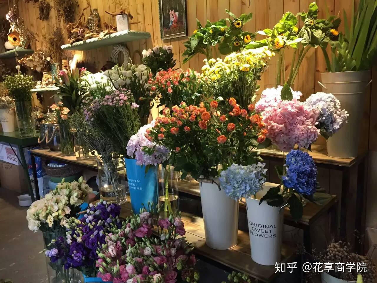 开花店一般要投资多少钱(开花店一般要投资多少钱合适)