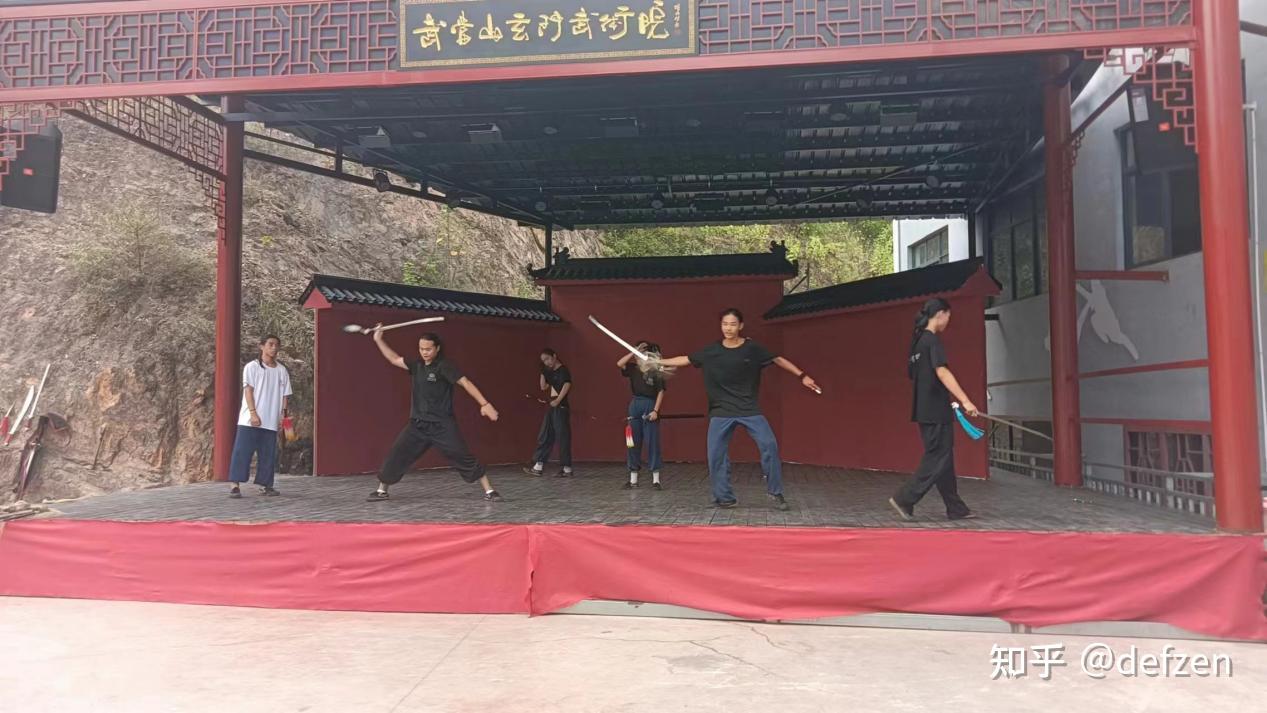 传承武术文化 弘扬尚武精神 - 知乎