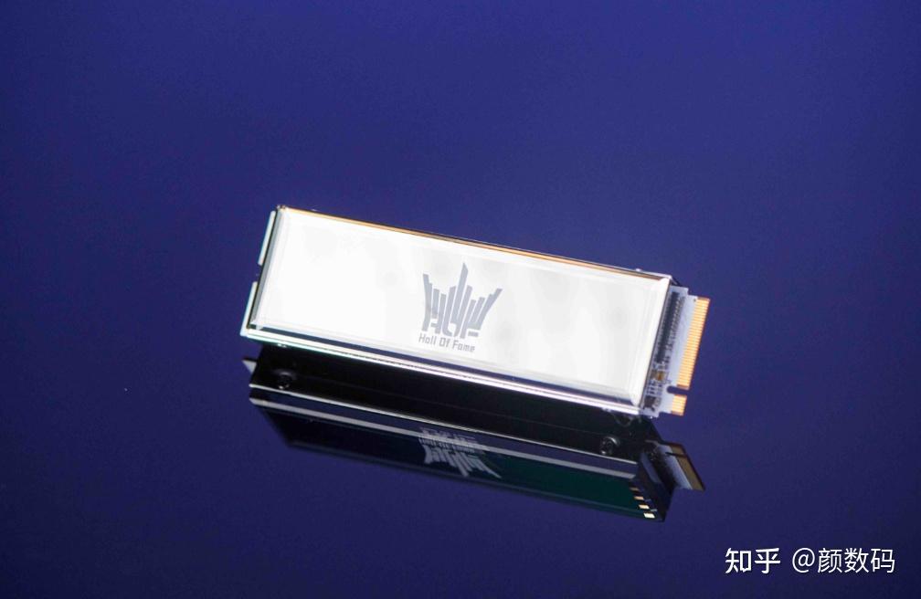 这才是真正的卡皇?影驰RTX 3090 Ti名人堂限量版显卡评测-影驰的显卡是丐版吗