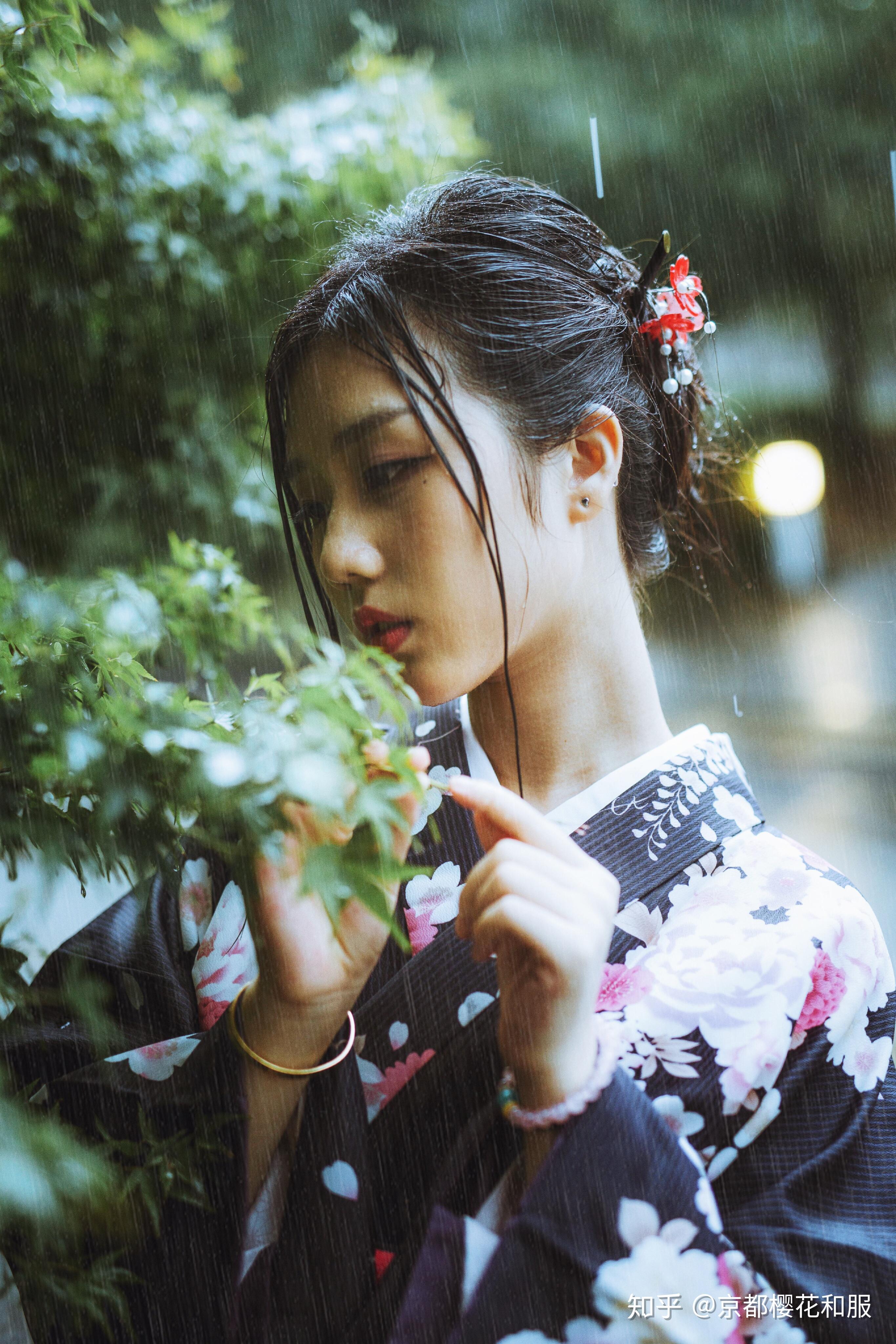 爱美的女孩肯定不会错过的京都樱花和服体验穿和服拍照取景地攻略看