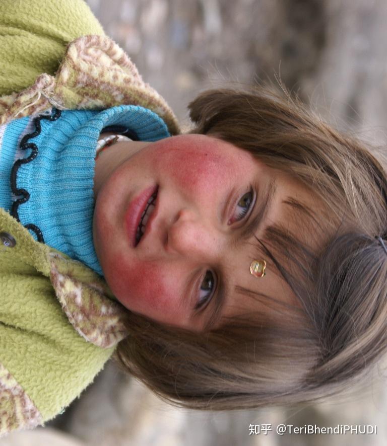 巴基斯坦瓦罕人传说伊布拉音斗妖魔