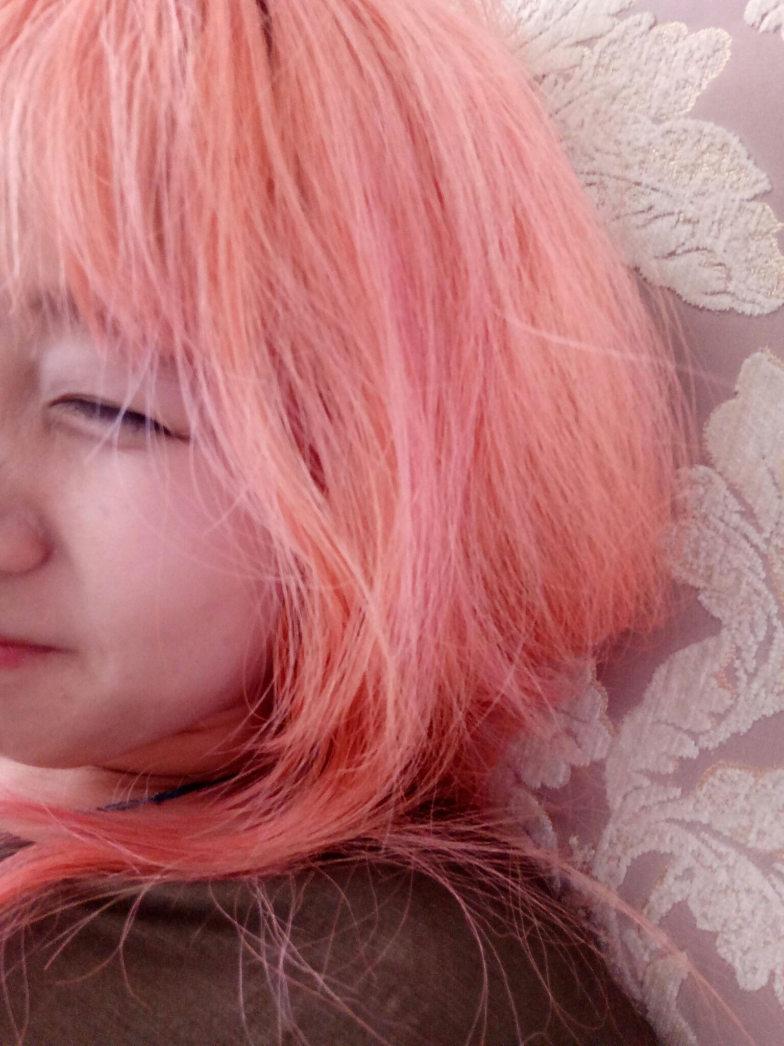 染粉色头发是种怎样的体验