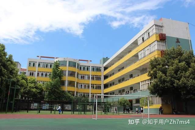 东升小学图片