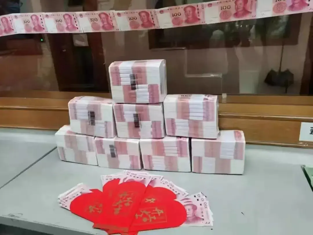 纺织老板发100万现金红包抢人大战背后却是原料坯布面料的各种上涨