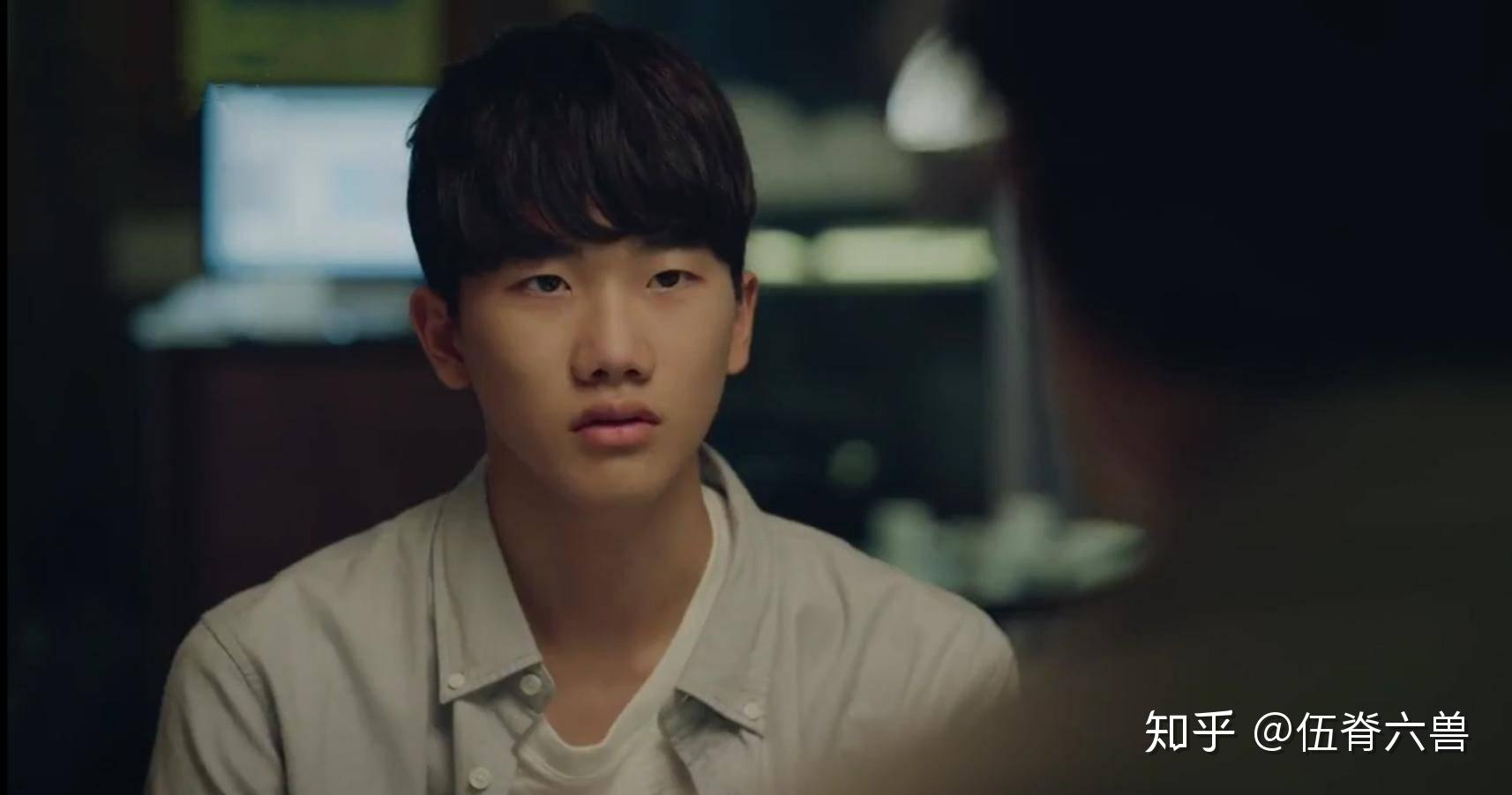 韩剧无人知晓爆火豆瓣84分47岁女主跨越19年追寻真凶