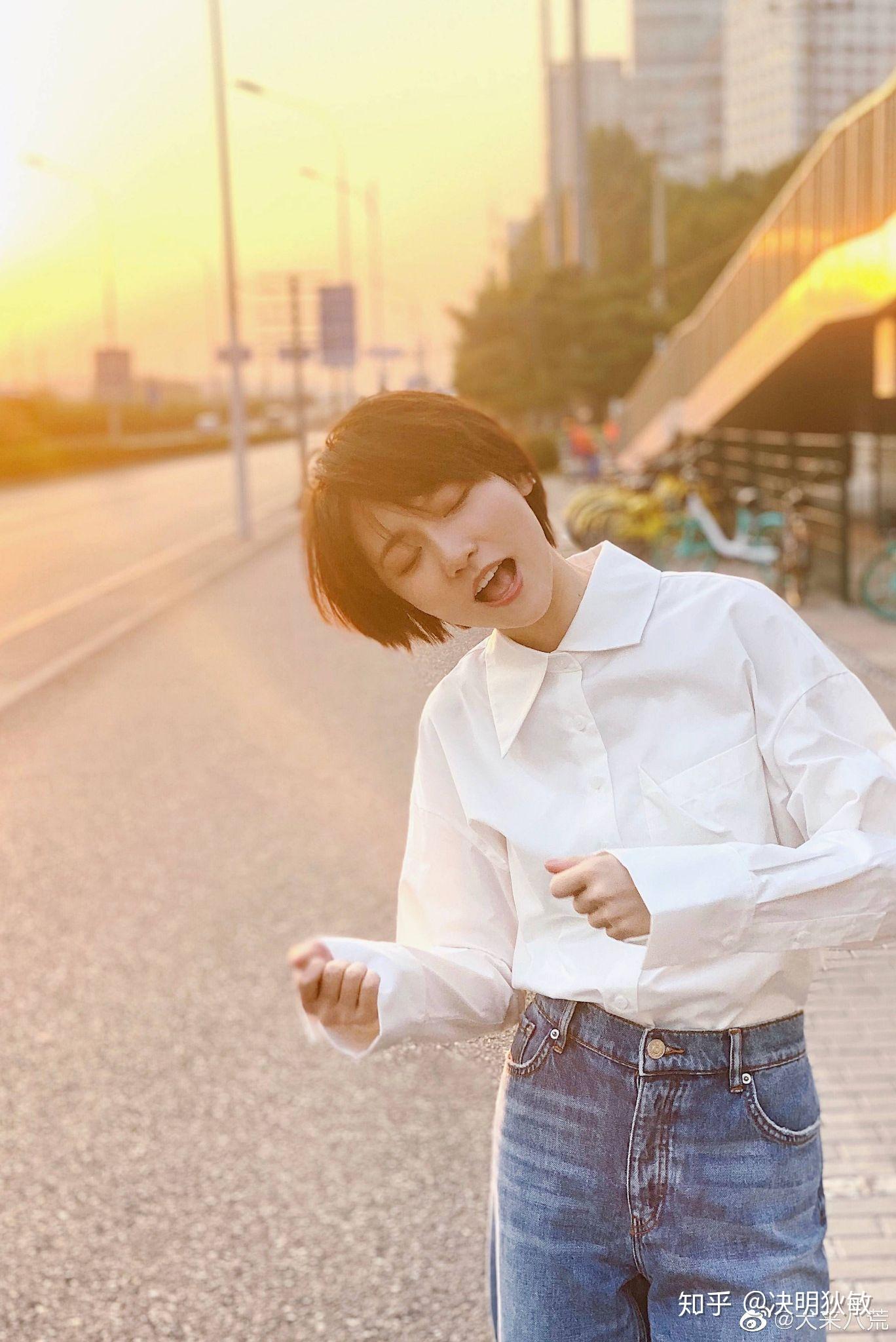 如何评价爱情公寓5中的诸葛大力这一角色不上升到演员成果