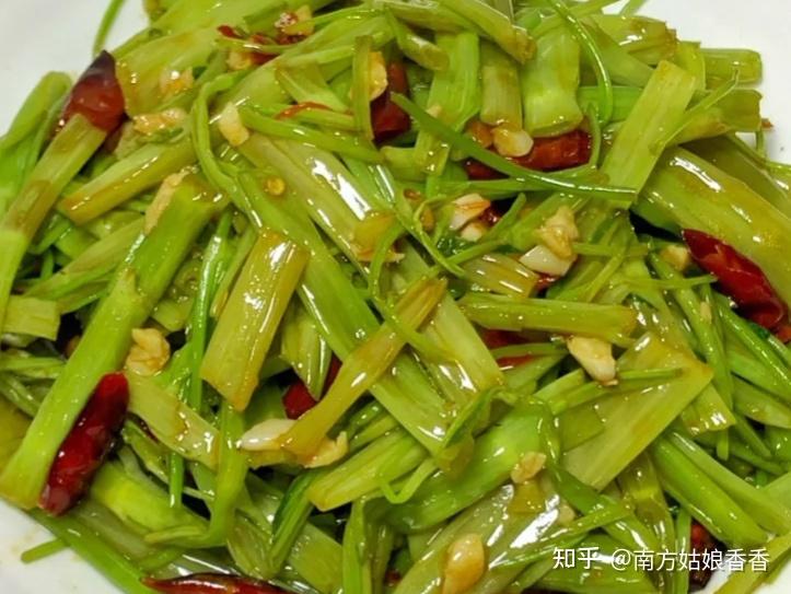 四,酸辣空心菜梗