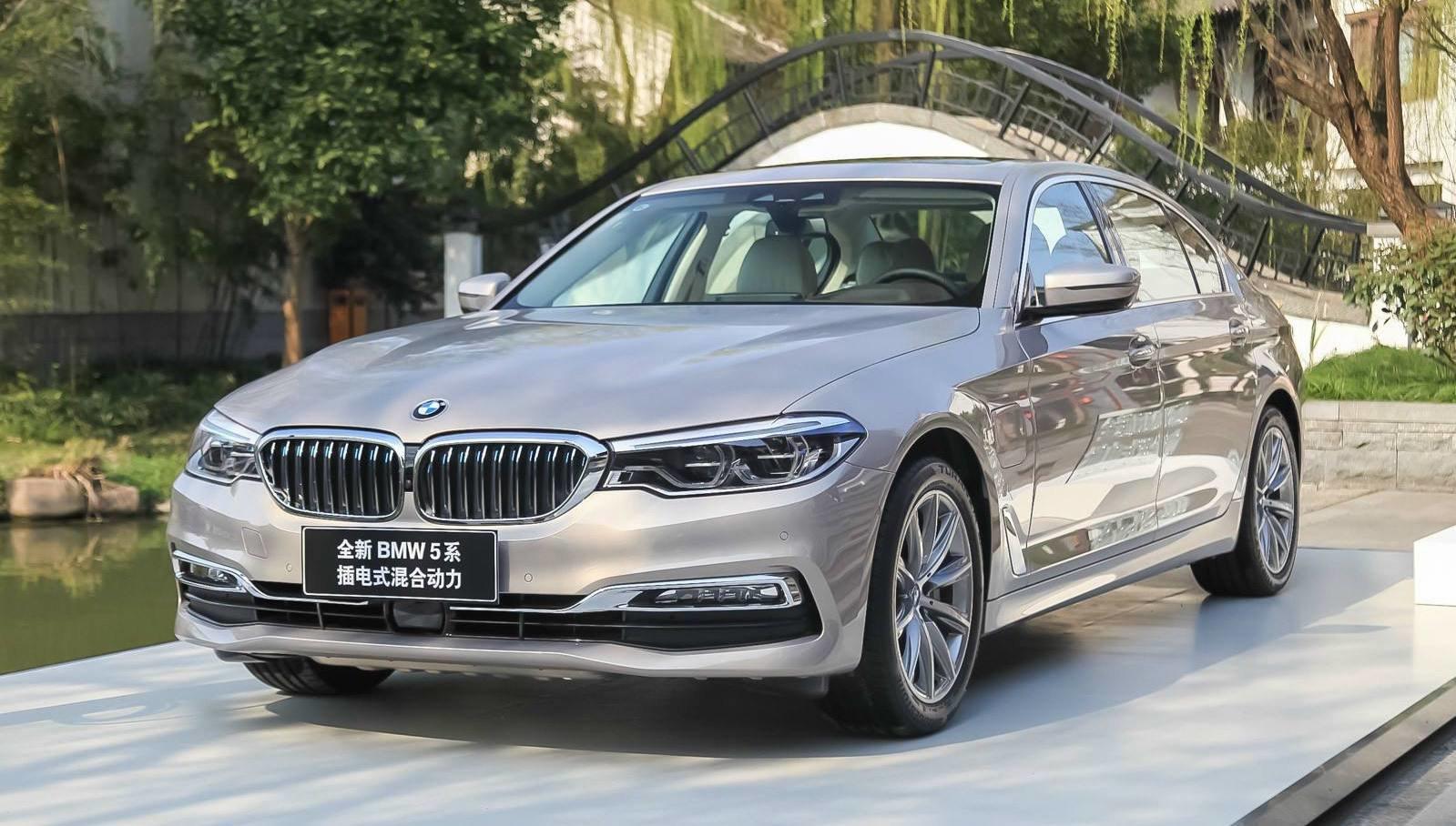 宝马5系插电混动给你更低的油耗和不一样的驾驶感受