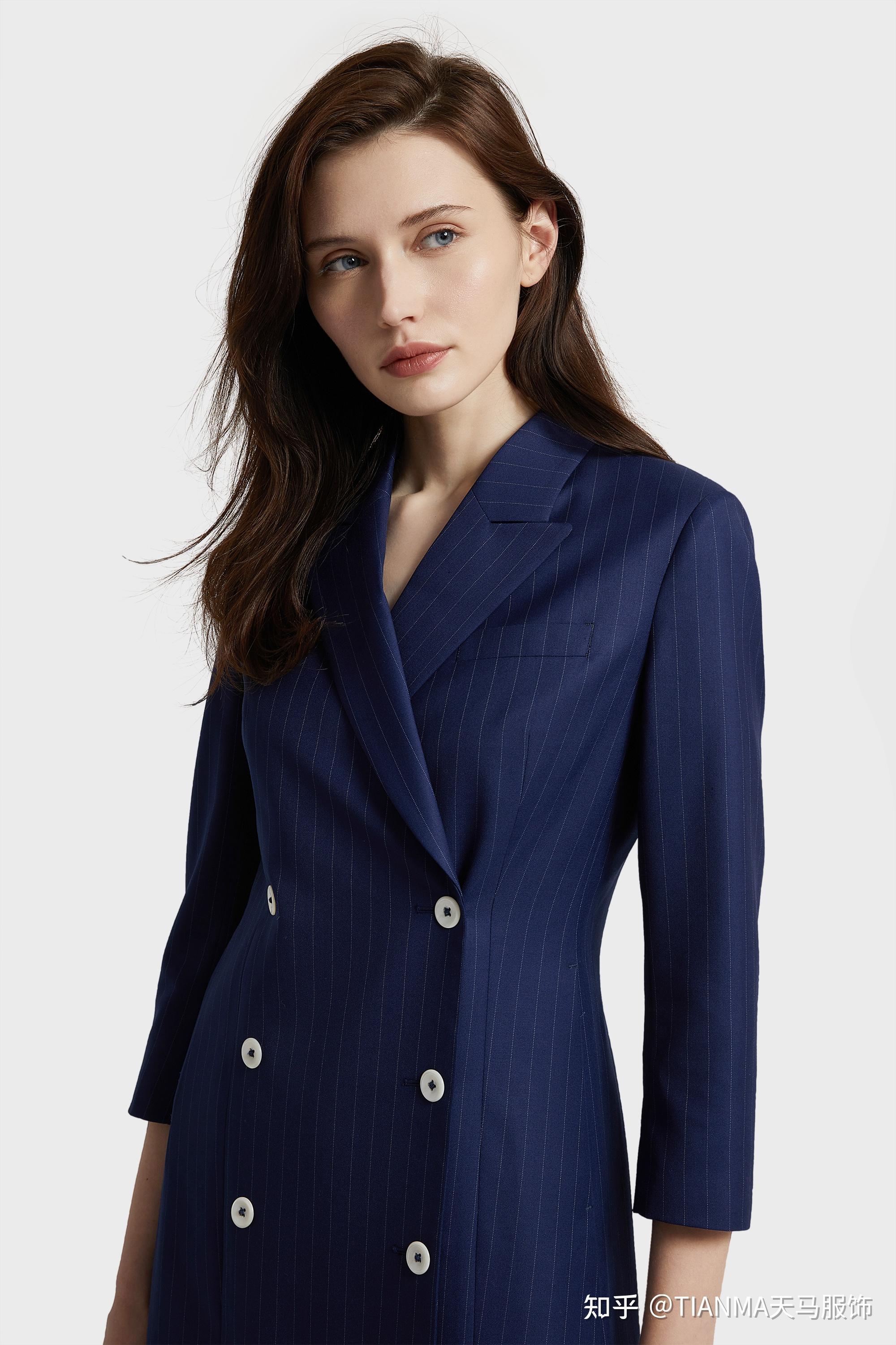 女生穿西装可以有多帅? - 知乎