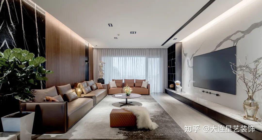 大连装修一组电视背景墙让客厅在你的眼前一亮