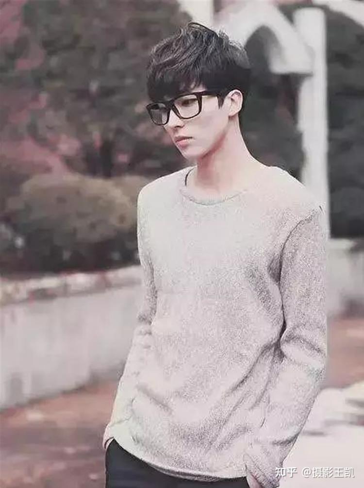 怎样拍出帅帅的男生照