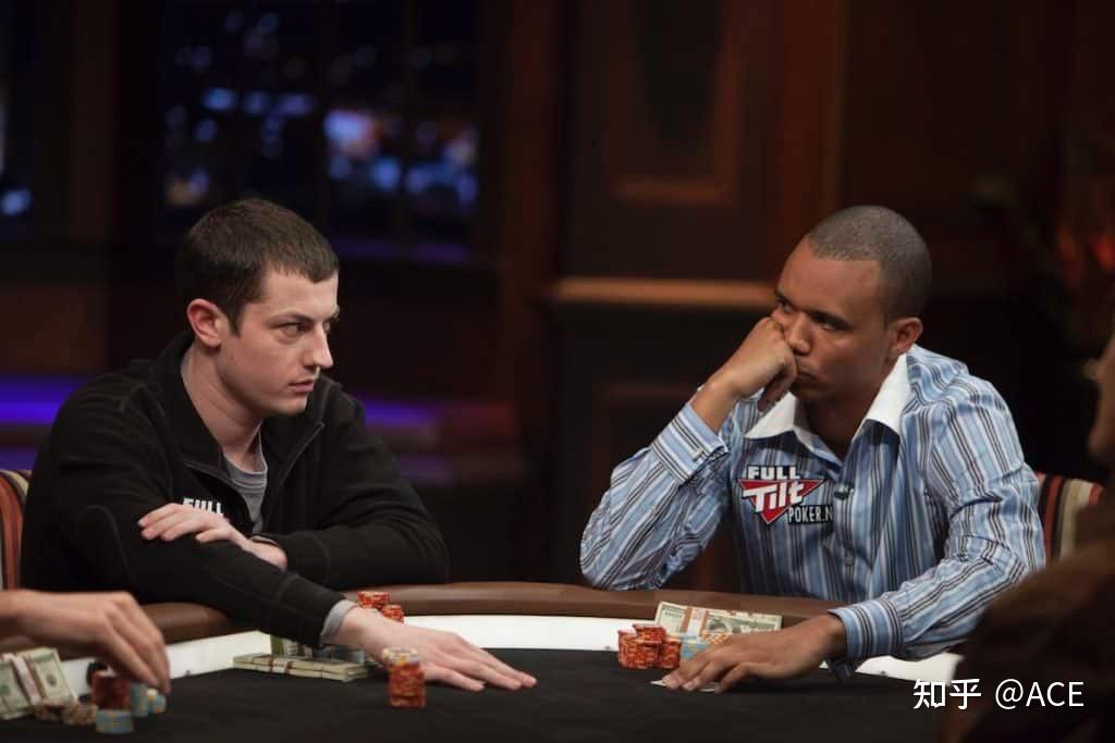 德扑中有句话: 玩的是玩家,而不是你的牌(play