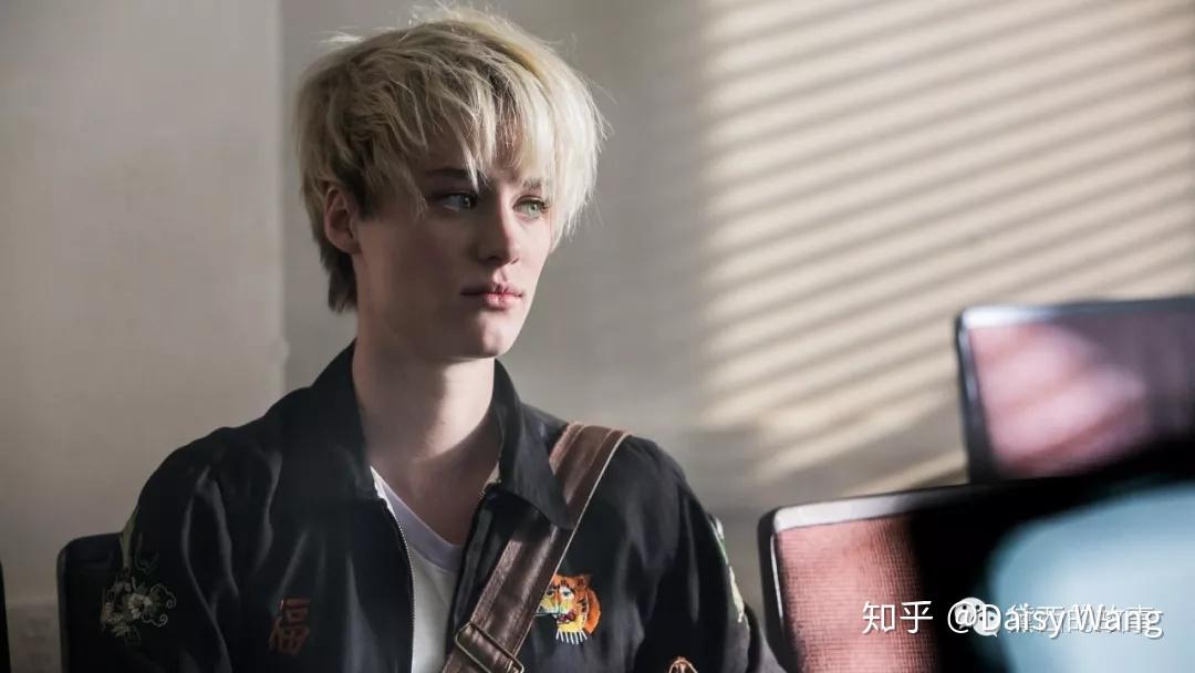 人物掠影麦肯兹戴维斯她不仅仅来自终结者黑暗命运
