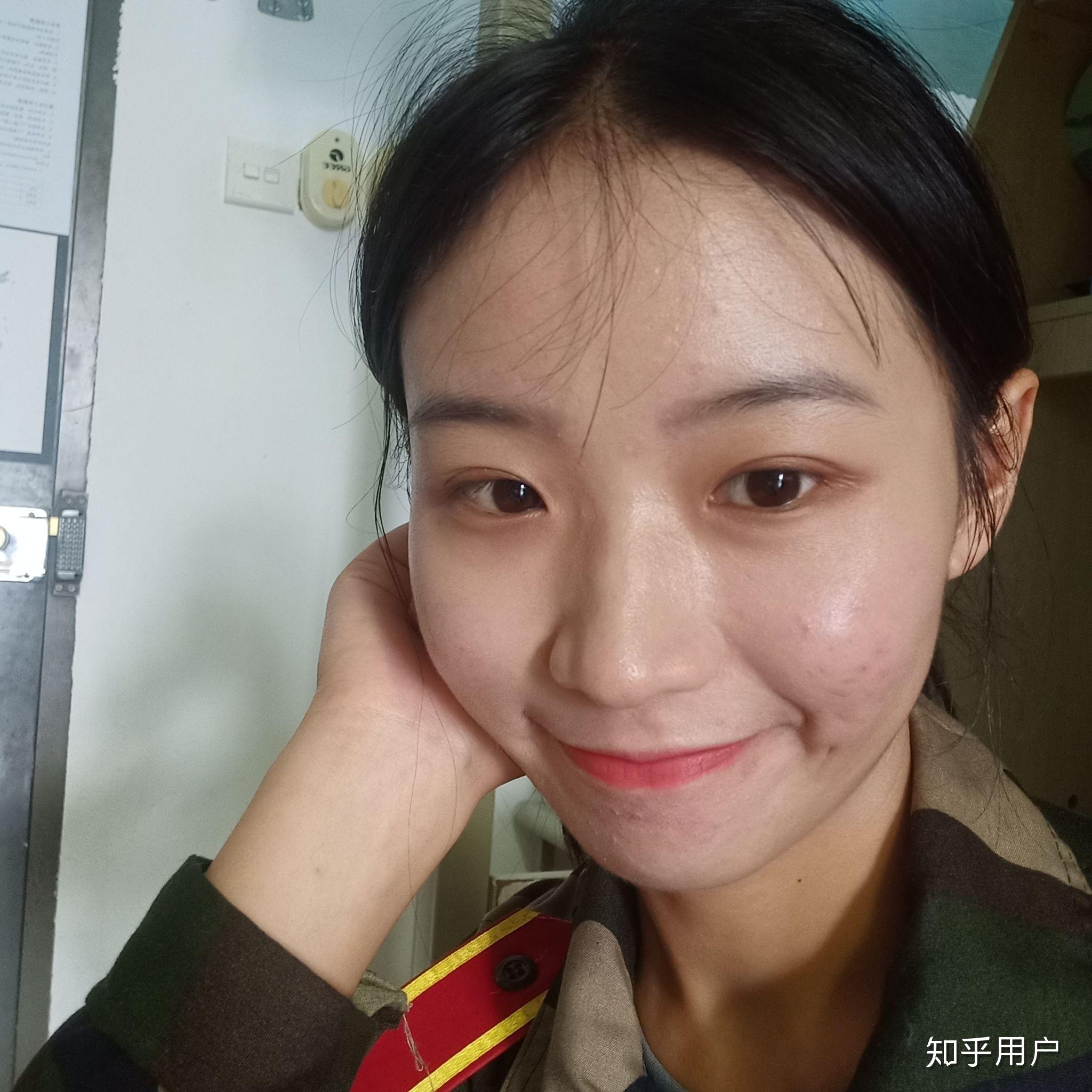 能不能大家爆一下苹果前置无美颜素颜照