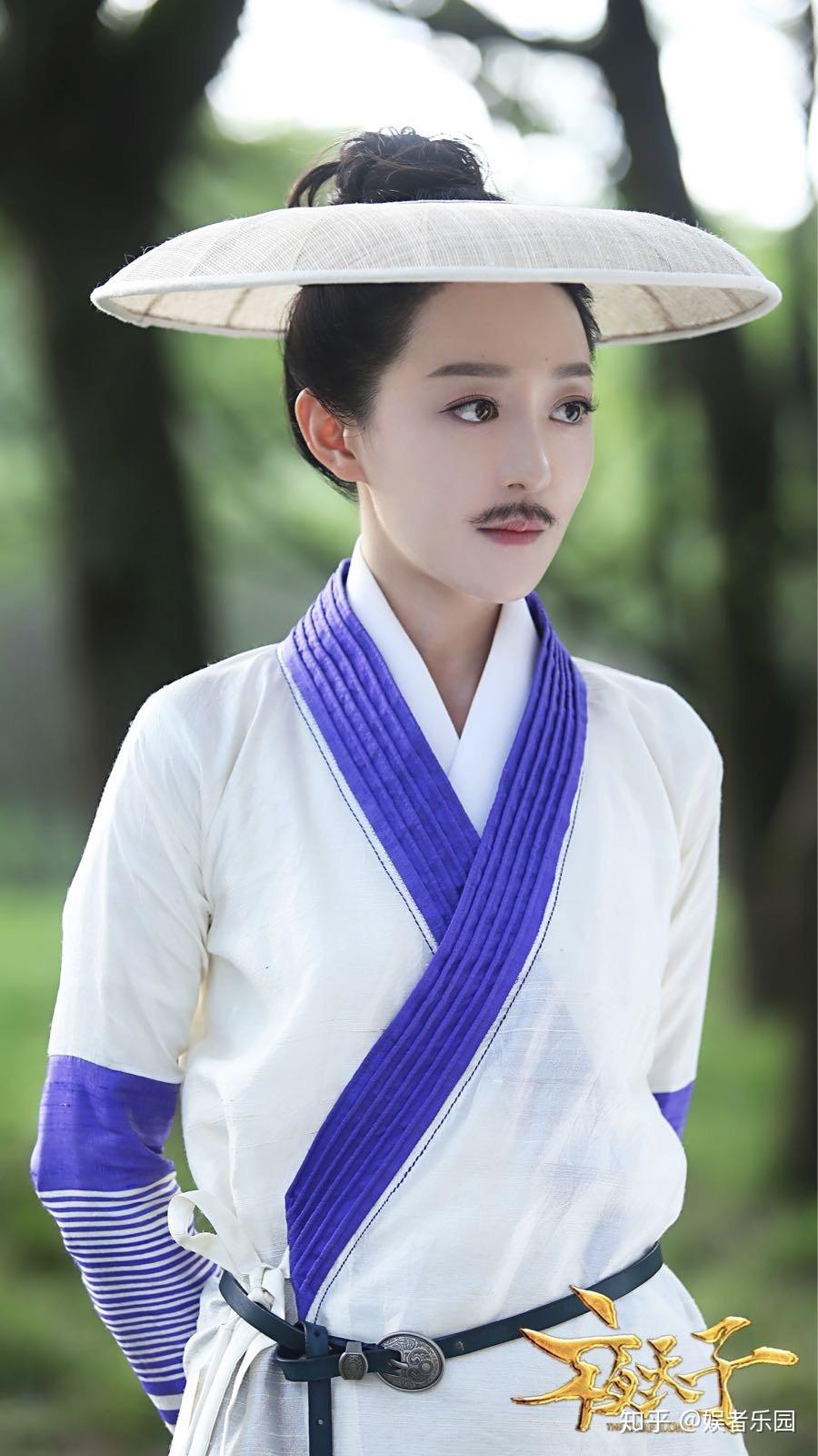 专访王紫潼夜天子后我的一出好戏刚刚开始