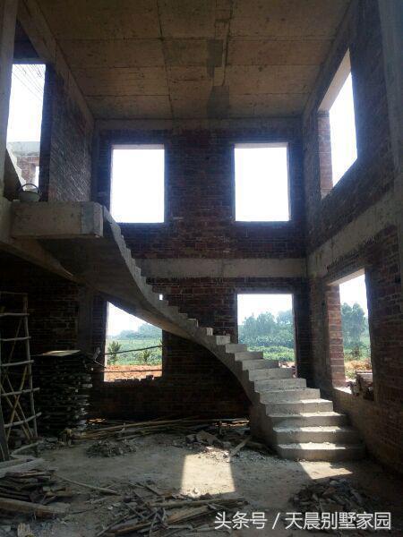 30万自建农村框架别墅采光好旋转楼梯超漂亮主要施工队给力