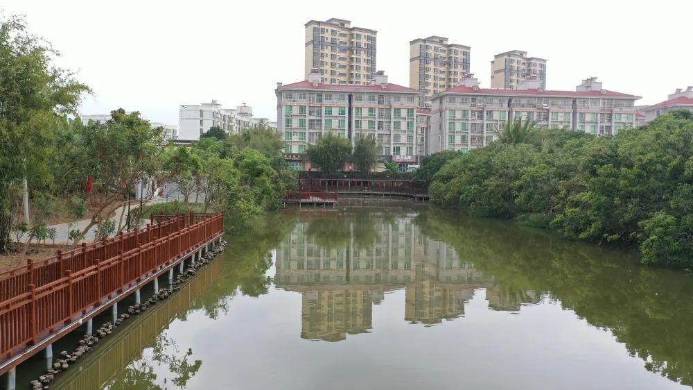 本侠近日从南水镇获悉,为了满足辖区群众的休闲需求,南水镇通过中心河