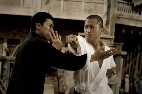 《叶问》系列对决评析（1）：北腿不敌南拳，咏春也能狠辣 - 知乎