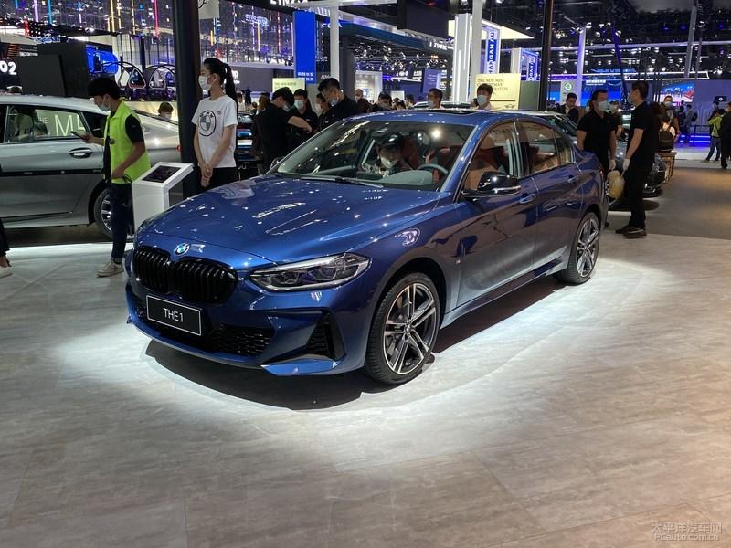 2020北京车展宝马1系三厢m运动曜夜