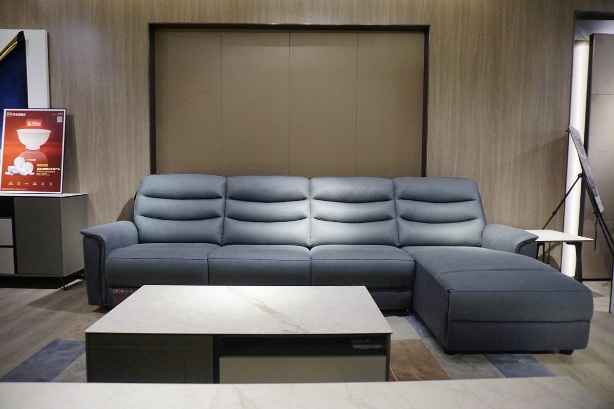 芝华仕头等舱沙发测评实用亲和派分层设计创造按摩感时尚布艺系列f