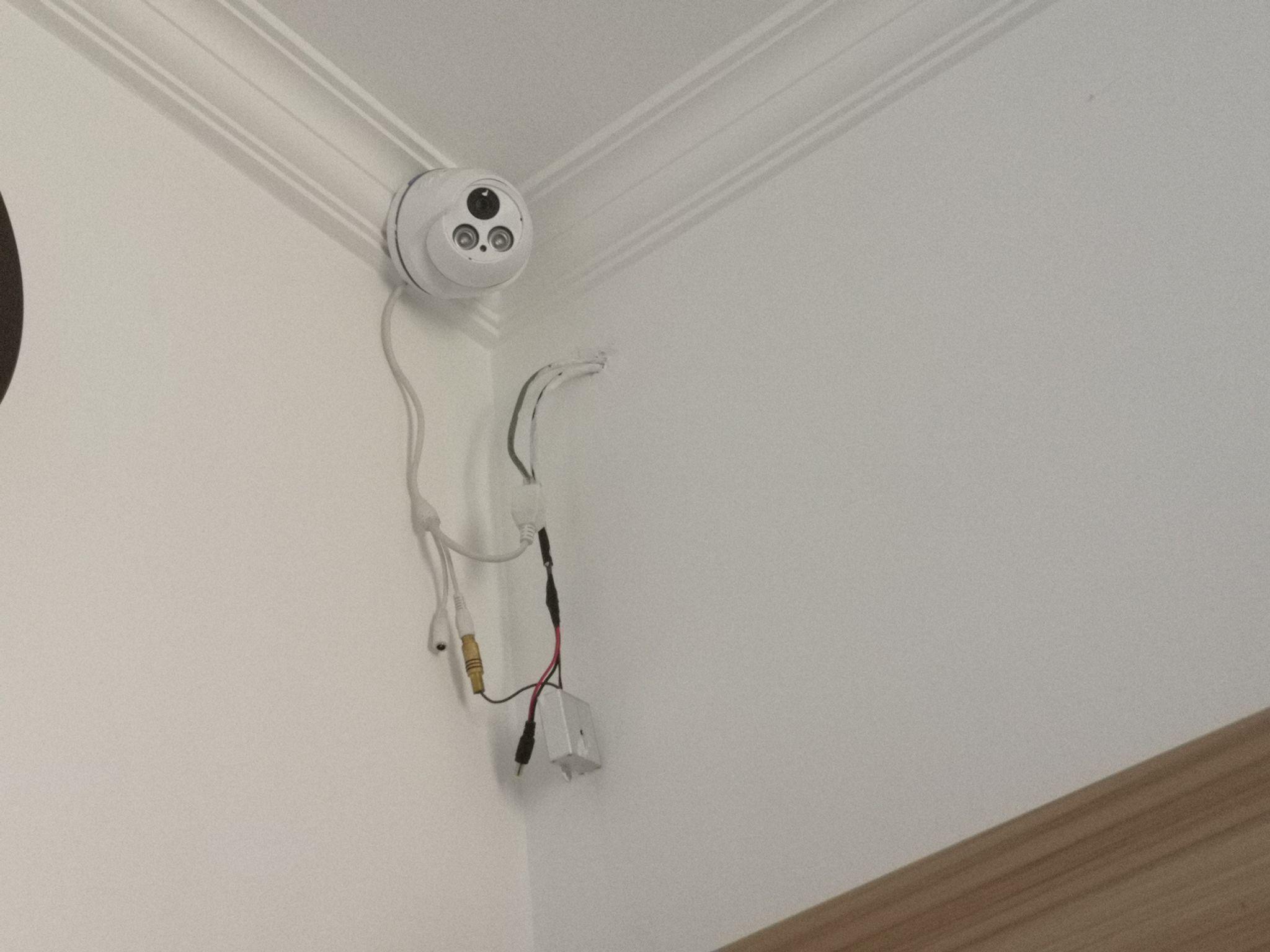 民宿房间里装监控合法吗