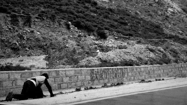 让飞来寺出名的是:飞来寺观景台,飞来寺观景台正对着卡瓦博格峰,是