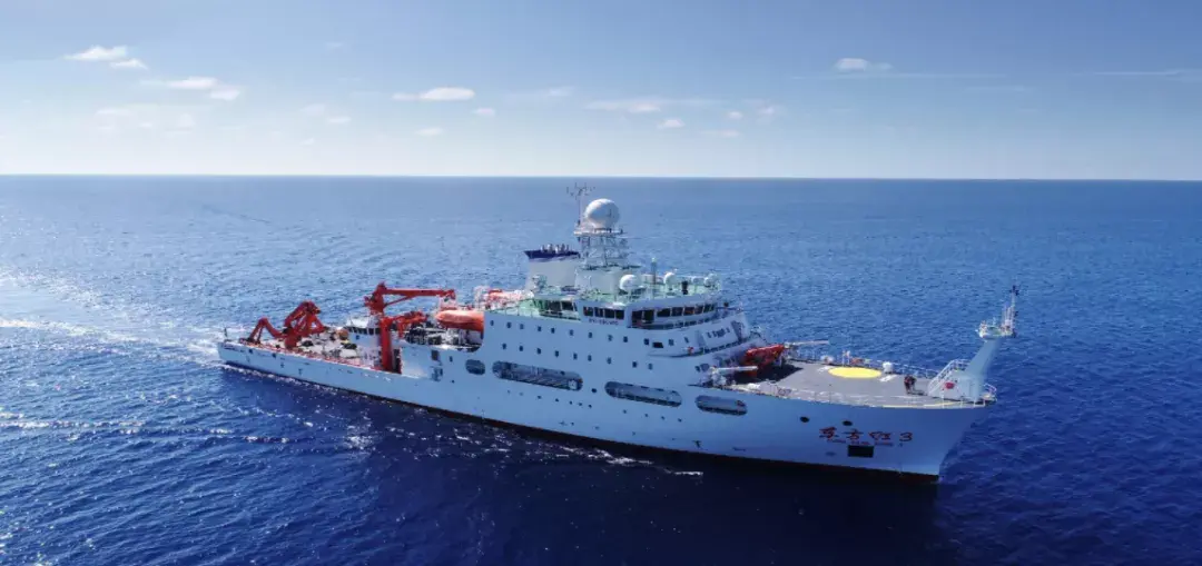 部直属重点综合性大学,是国家"985工程"和"211工程"重点建设的高校