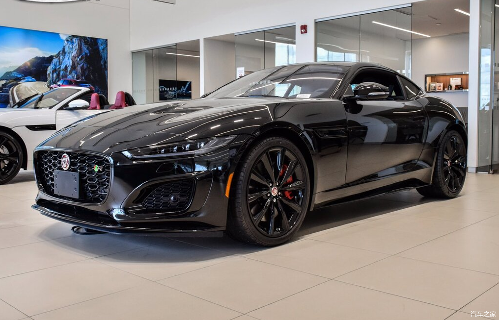 捷豹ftyper超高颜值的跑车黑武士更拉风