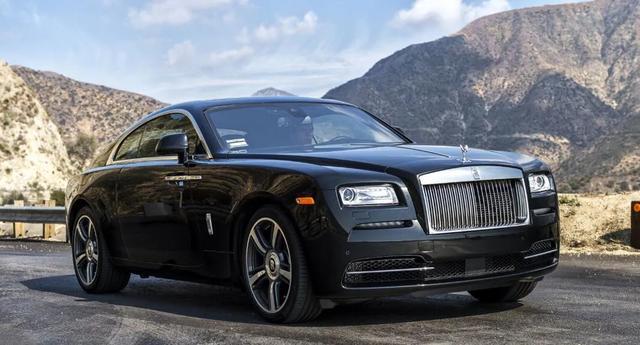 红旗h9一度被视为劳斯莱斯前设计师贾尔斯·泰勒(giles taylor)的作品