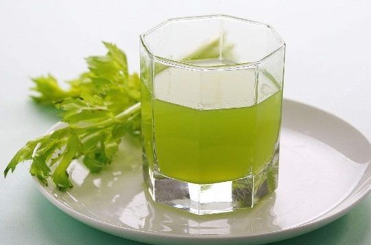 为什么宝宝秋季要吃芹菜