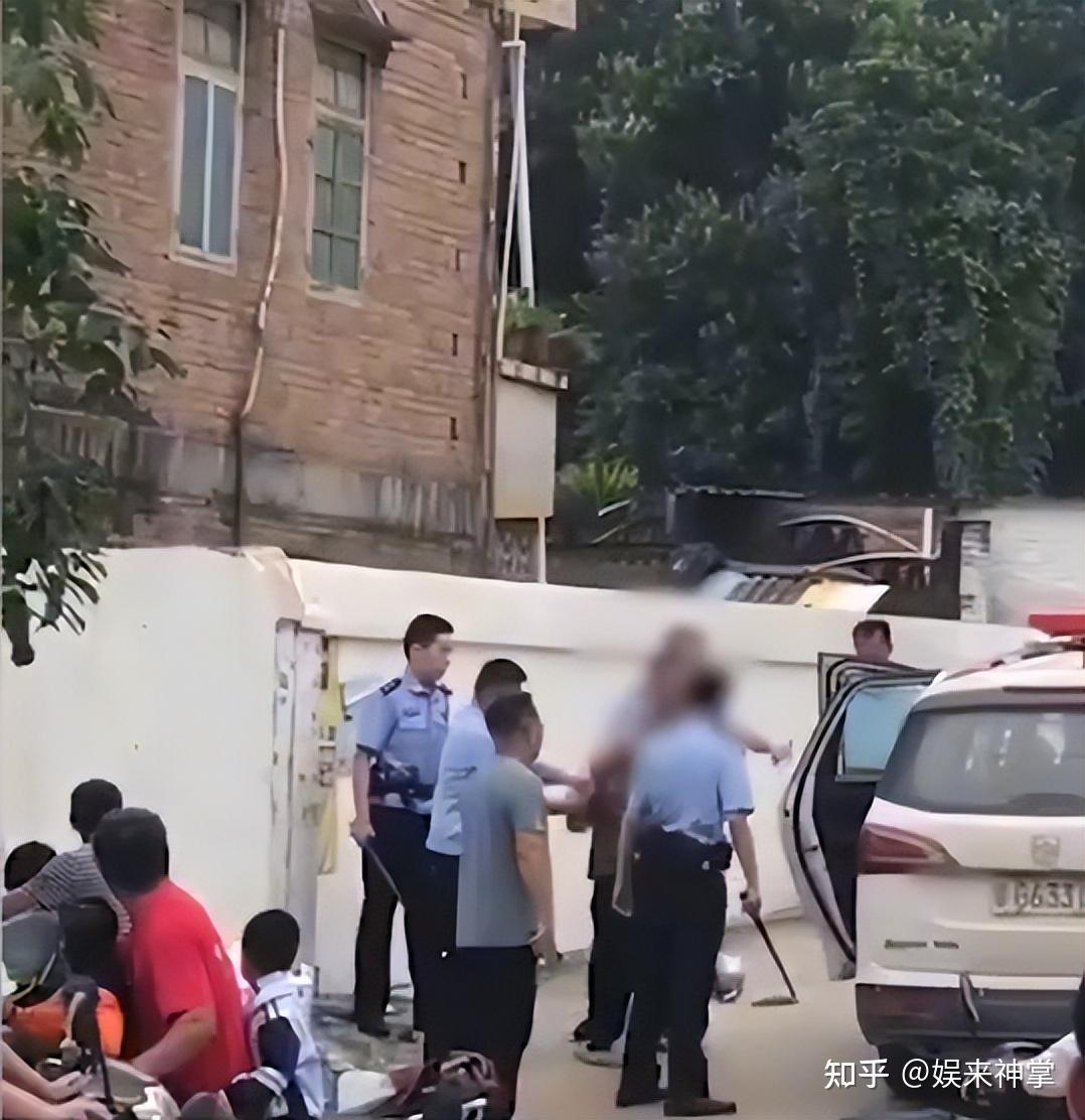 6死1伤！广东廉江有人持刀在幼儿园行凶，警方：嫌疑人已被抓获-观察者网-观察者网-哔哩哔哩视频