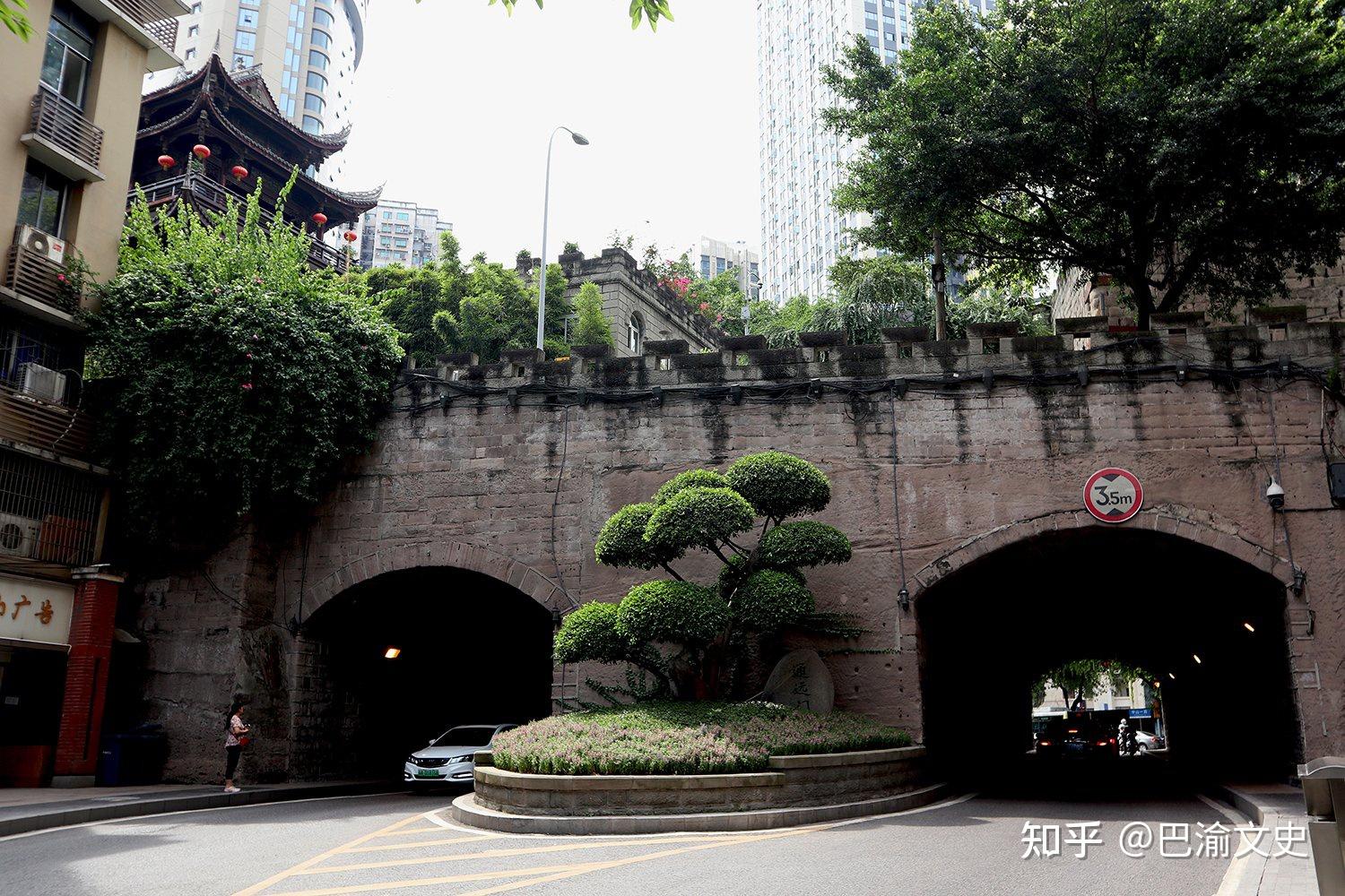 七星岗闹鬼,通远门诗远方,老重庆人的新城与旧爱 - 知乎
