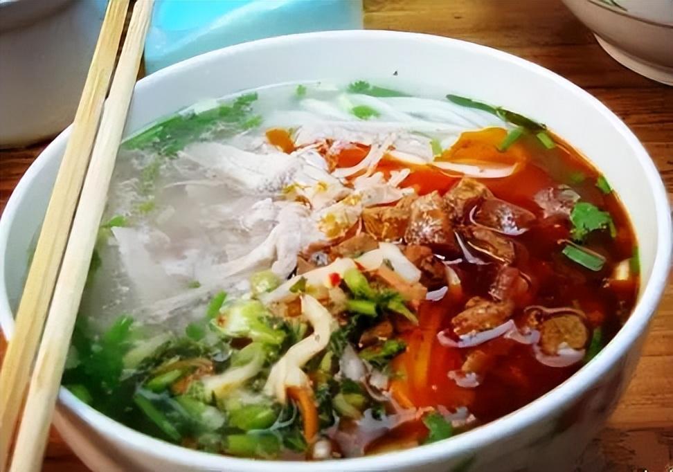 大理味道:𤆵肉饵丝饱口福 - 知乎
