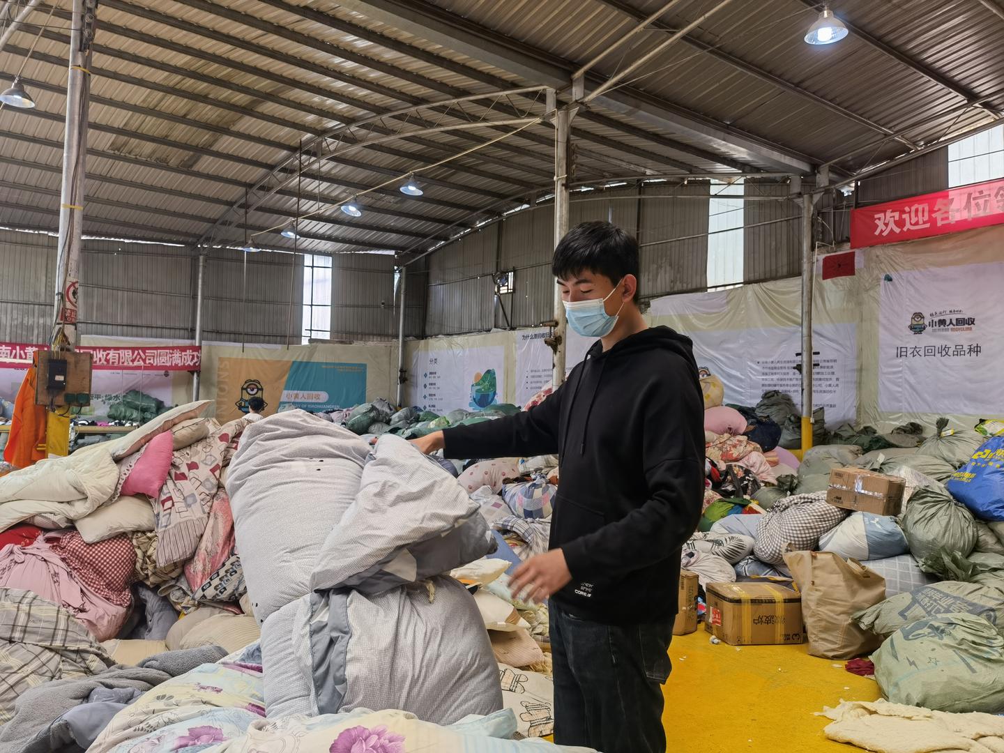 怎么上门回收废品 v2-2a01c15af604c2ee0be5bb9c6e730dc8_1440w.jpg?source=172ae18b