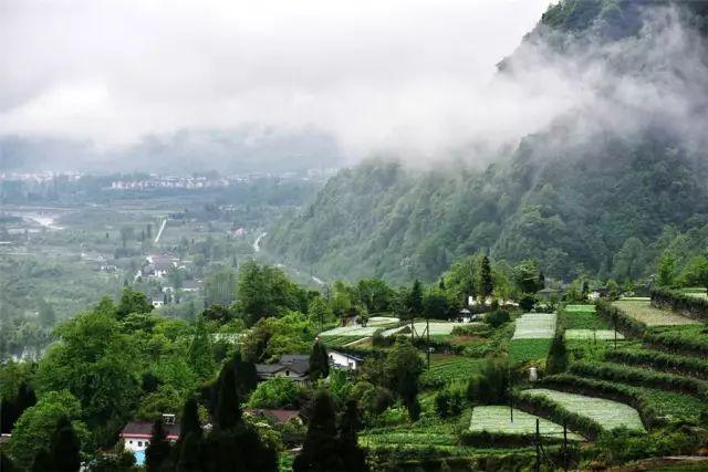 成德同城化带来了什么?从彭州耍到什邡,今后只要半个小时!