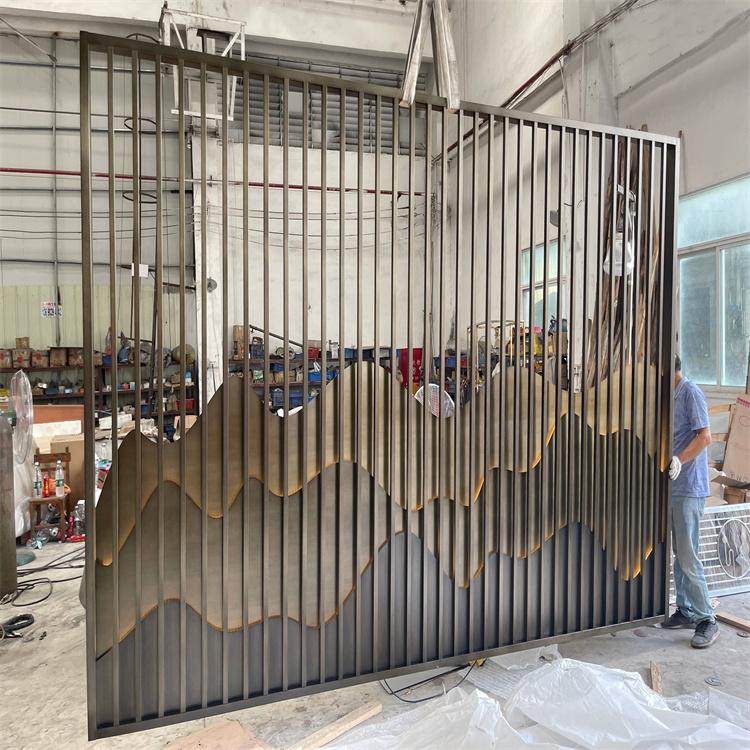 河北售楼部特色不锈钢山峦屏风作品展现凝固的永恒来自众钰金属 - 知乎
