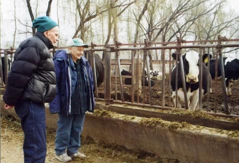 我们计划翻译周道远著阳早寒春传记《silage choppe 阅读全文 赞同