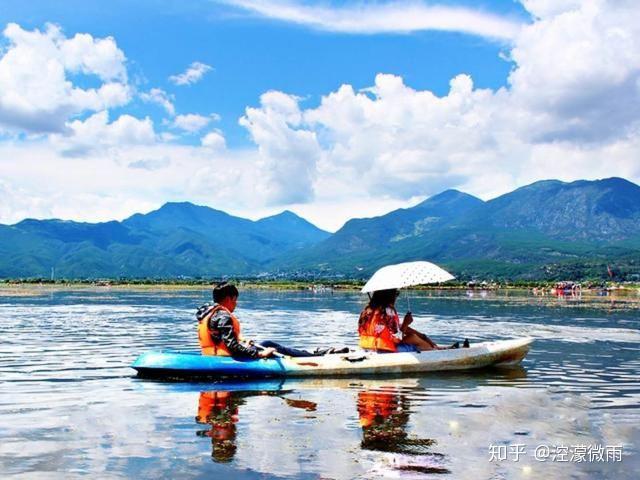 丽江拉市海,骑马划船吃火锅