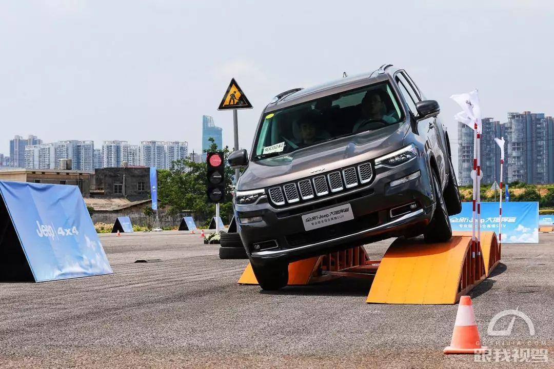 试驾丨实力不容小觑试驾全新jeep大指挥官