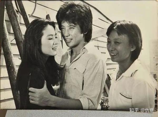拍戏抽烟骂人，回家二女一夫，琼瑶御用女导演刘立立的奇情一生 - 知乎