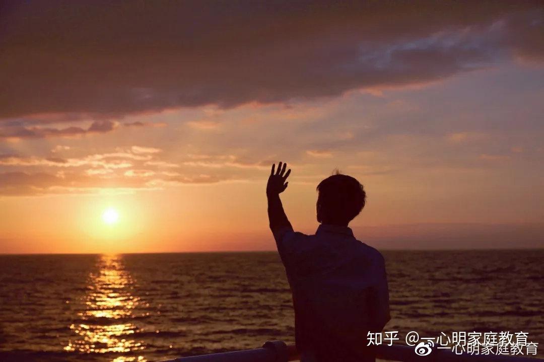 清华学霸因生活不能自理而退学:孩子的独立人格,需要从小培养 - 知乎