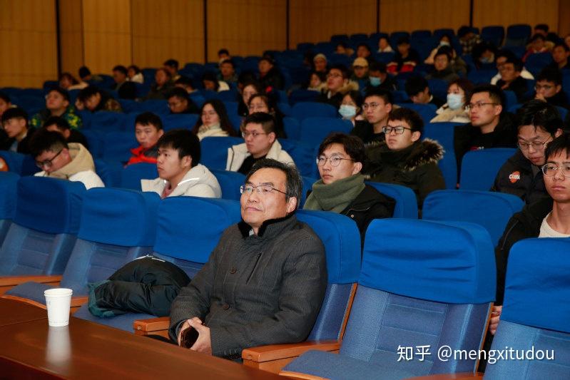 我国舰船燃气轮机专家闻雪友院士做客江苏科技大学名家讲坛