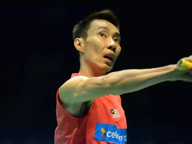 给羽毛球爱好者介绍几个反手技术的练习方法