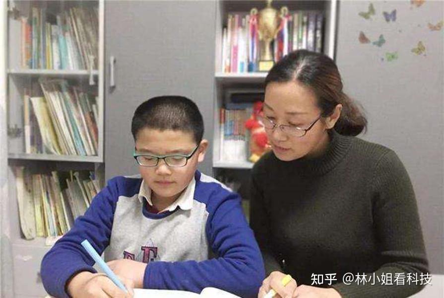 中学回应让家长看3个半小时晚自习：不强制，可和老师私下沟通！ - 知乎