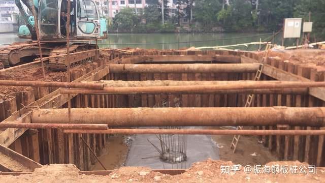 钢板桩打入常见的基坑支护方法 - 知乎