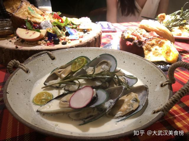 寻味武汉：同兴里，两百多米的汉口往事 - 知乎