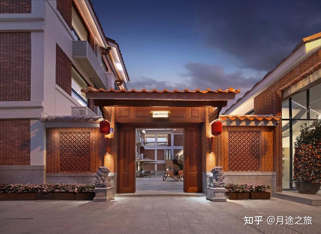 回到奶奶家温馨小院子与月途邂逅闽南红砖古厝与千年古刹为邻